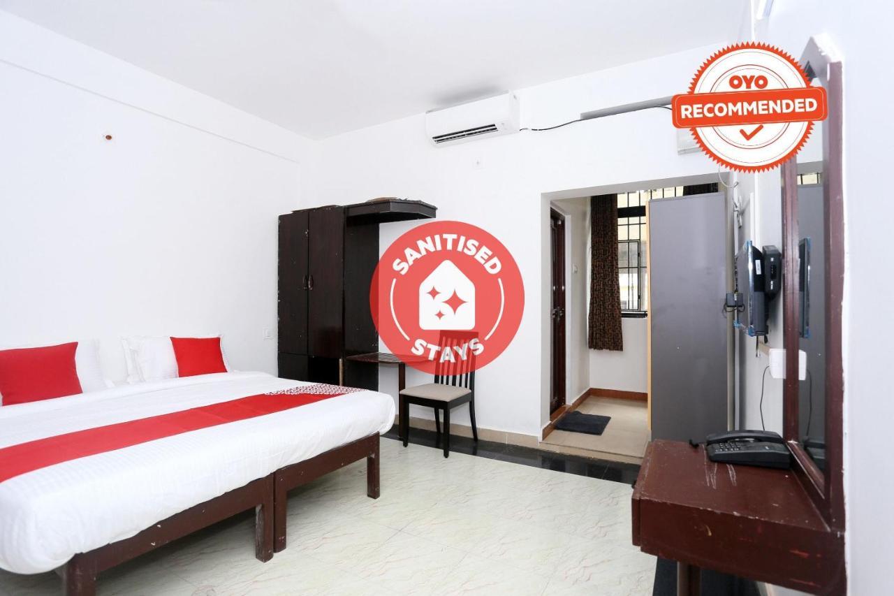 Oyo Flagship Kaveri Tourist Home Ґуруваюр Екстер'єр фото