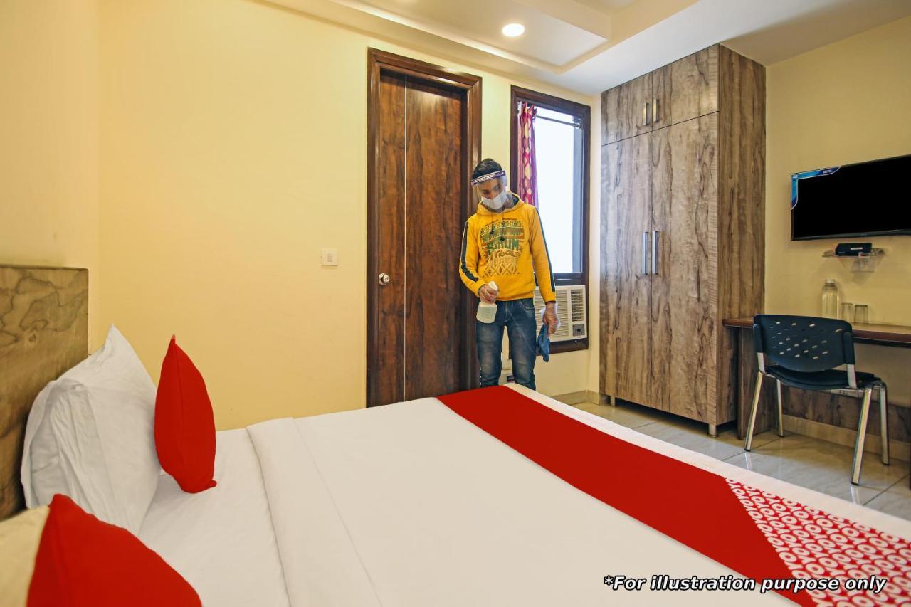 Oyo Flagship Kaveri Tourist Home Ґуруваюр Екстер'єр фото